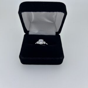 Platinum Diamond Engagement Ring 20617