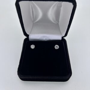Diamond Studs 26780